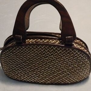 Mai-Tai Hawaiian Raffia Wood Handle Handbag